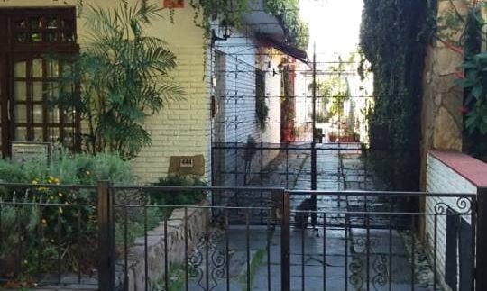 39674650_275832126480177_451401376342212608_n