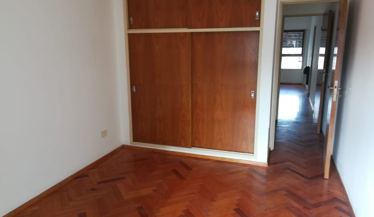 9a70ddee-bbd0-489b-a3dd-dfd37d85c92e