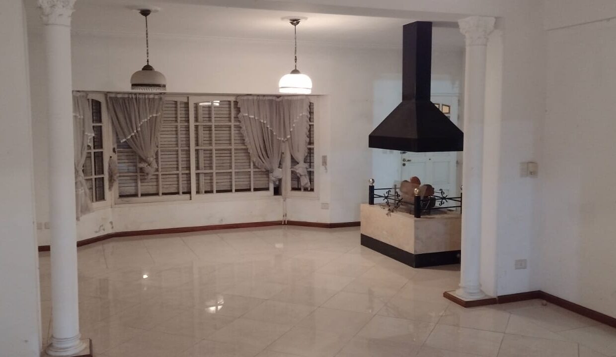 WhatsApp Image 2024-08-05 at 3.32.38 PM (2)